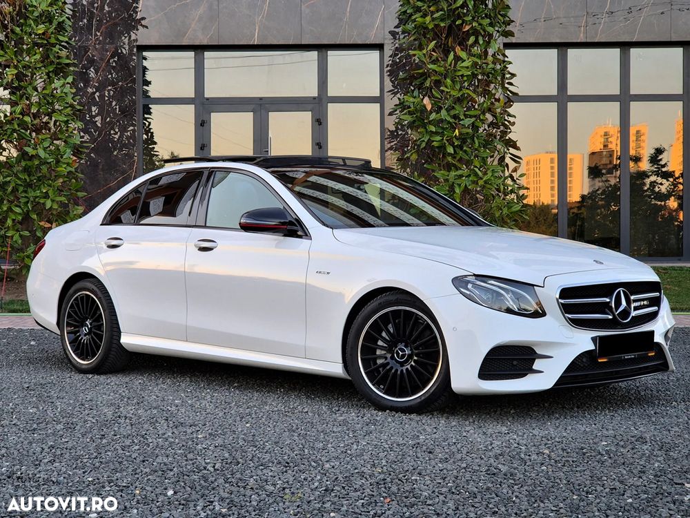 Mercedes-Benz E - 4