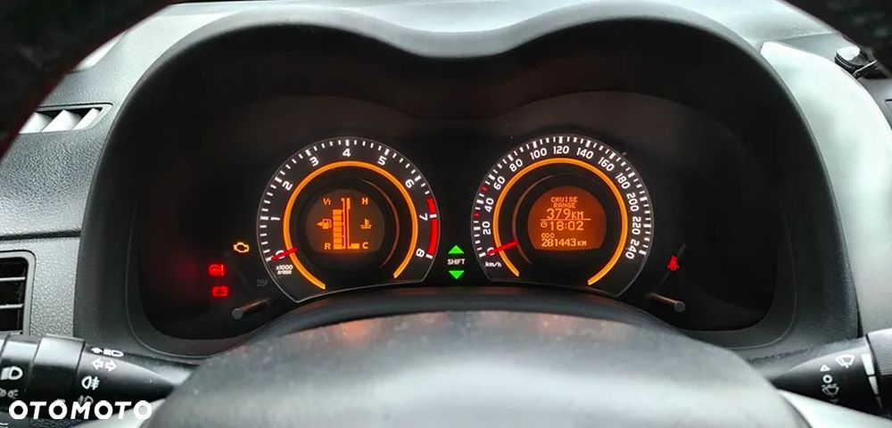 Toyota Corolla 1.6 Premium Start - 12