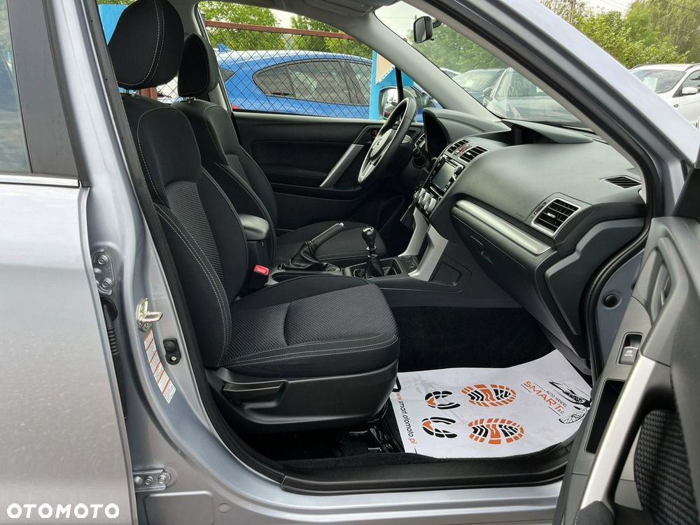 Subaru Forester 2.0 i Active - 26