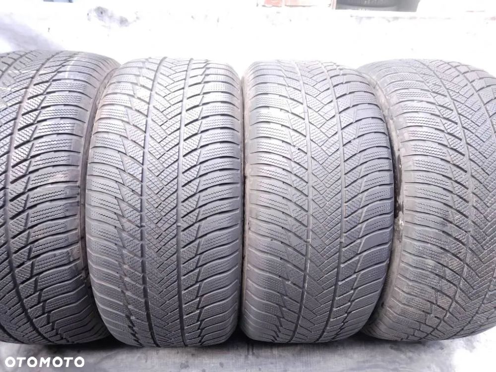 Bridgestone Blizzak LM001 265/50 R19 110H 6-6.5mm - 1