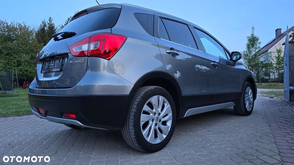 Suzuki SX4 S-Cross 1.4 T Elegance - 22