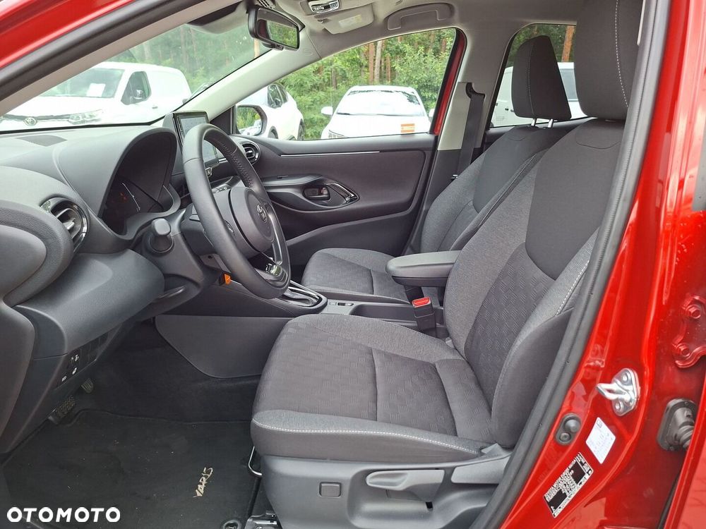 Toyota Yaris Hybrid 1.5 Style - 10
