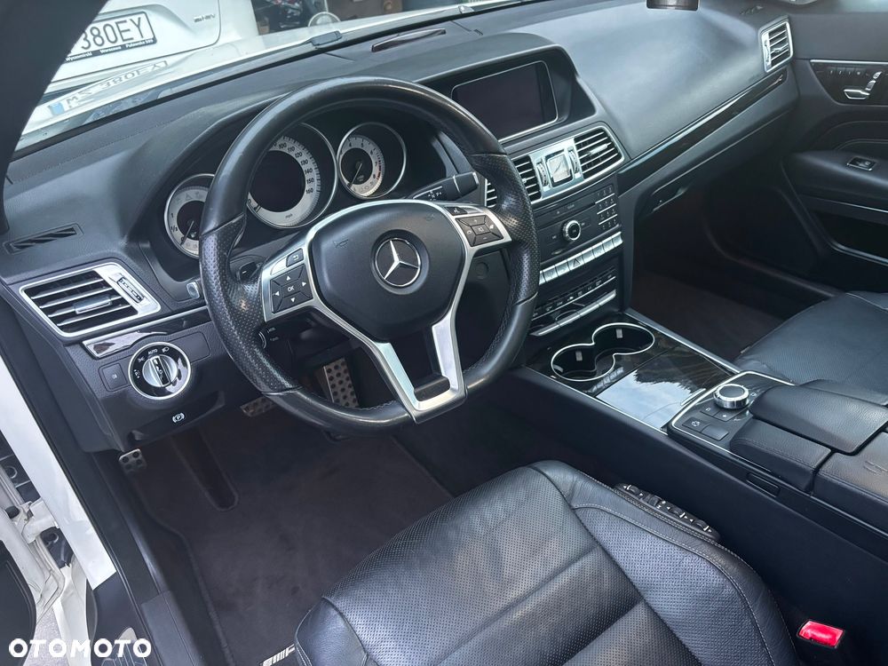 Mercedes-Benz Klasa E 400 7G-TRONIC - 11