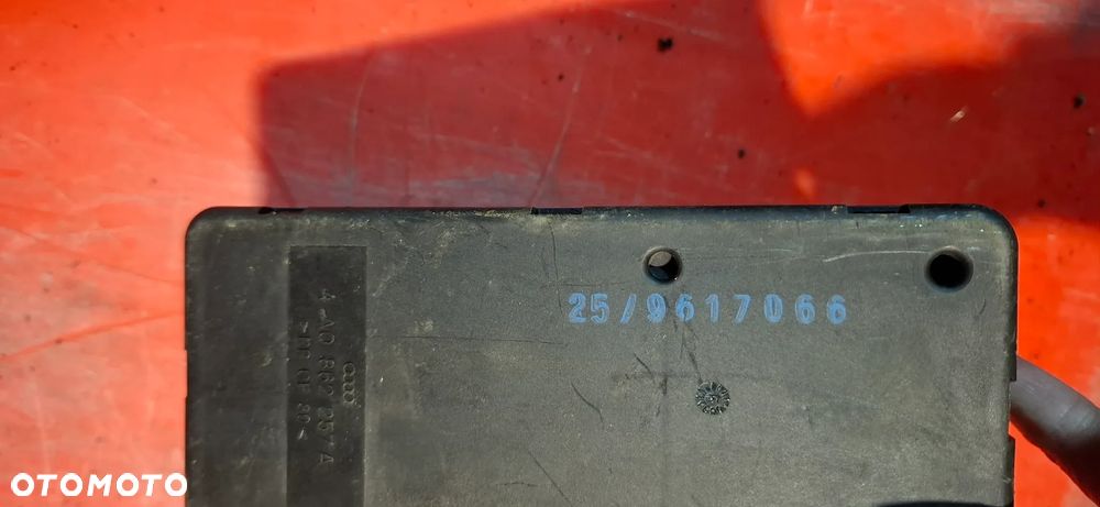 POMPKA CENTRALNEGO ZAMKA 4A0862257A AUDI A4 B5 SEDAN 94-99 - 2