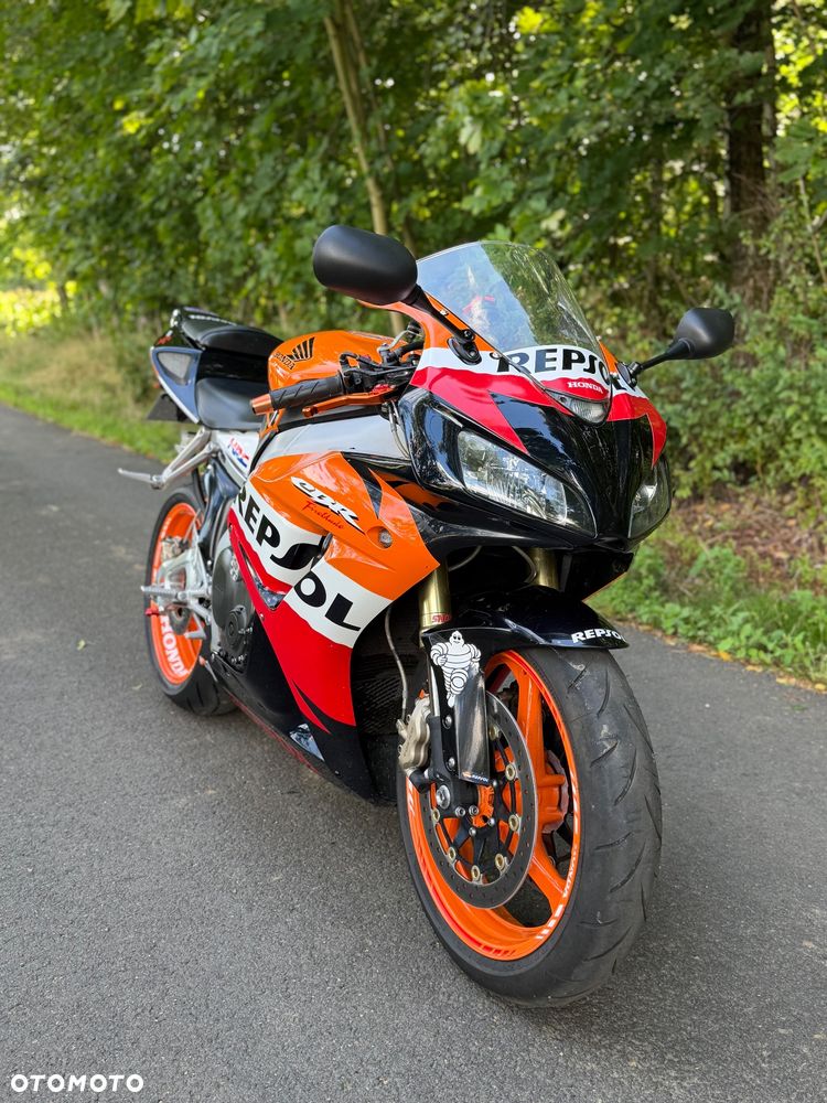 Honda CBR - 6