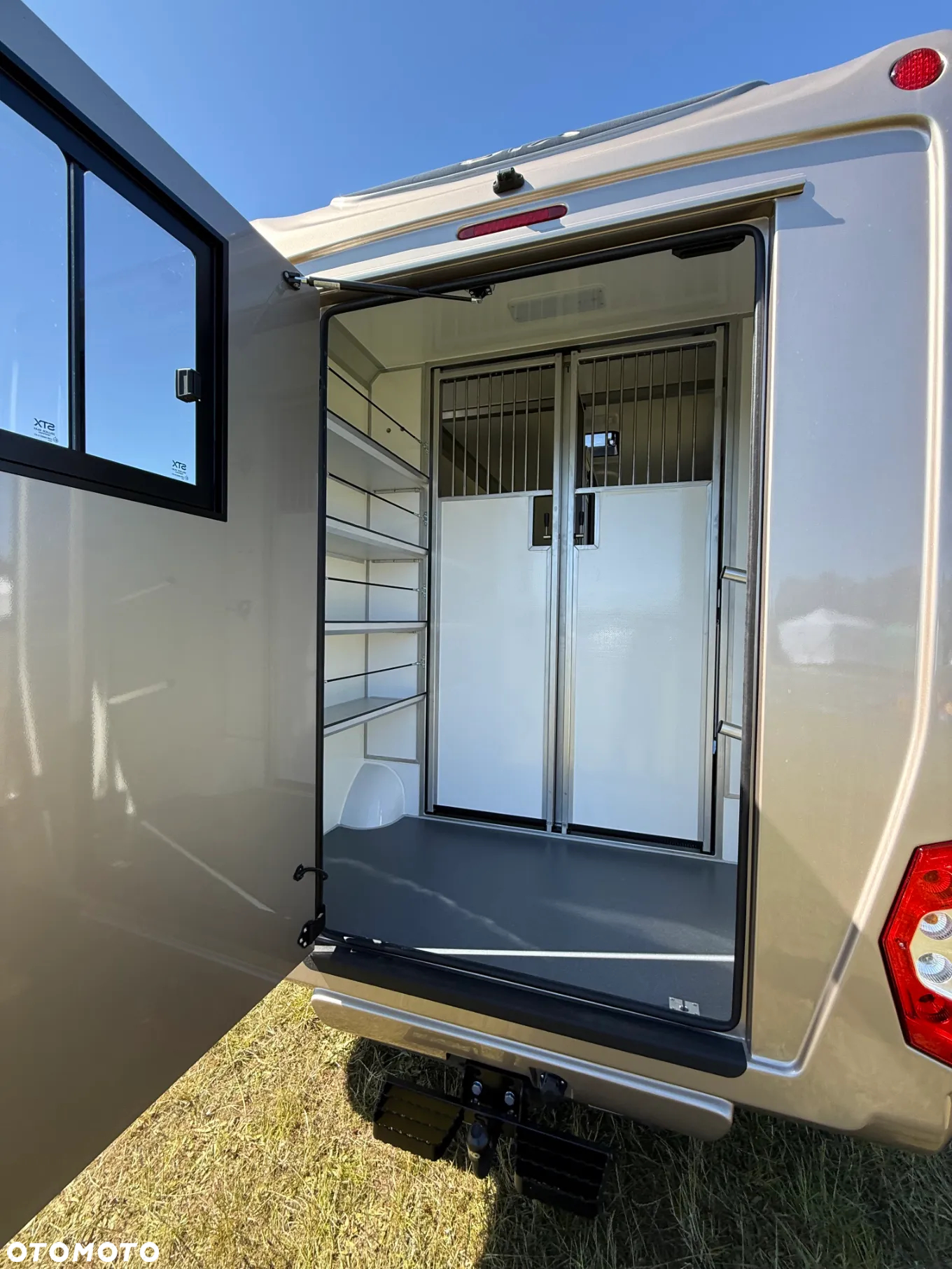 Ford Transit - 16