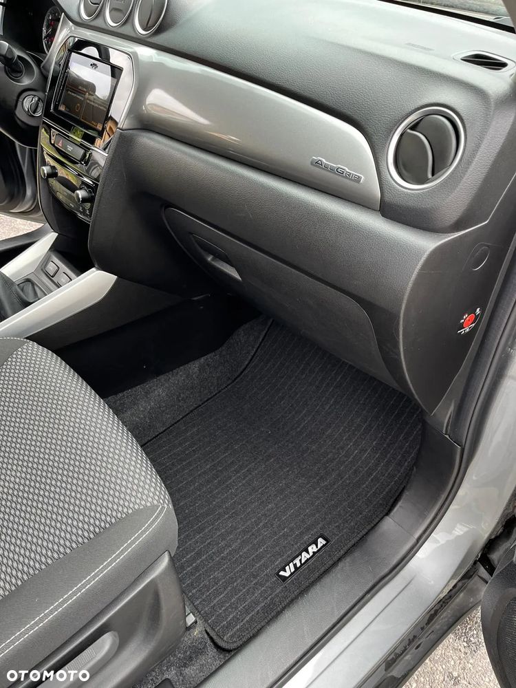 Suzuki Vitara - 14