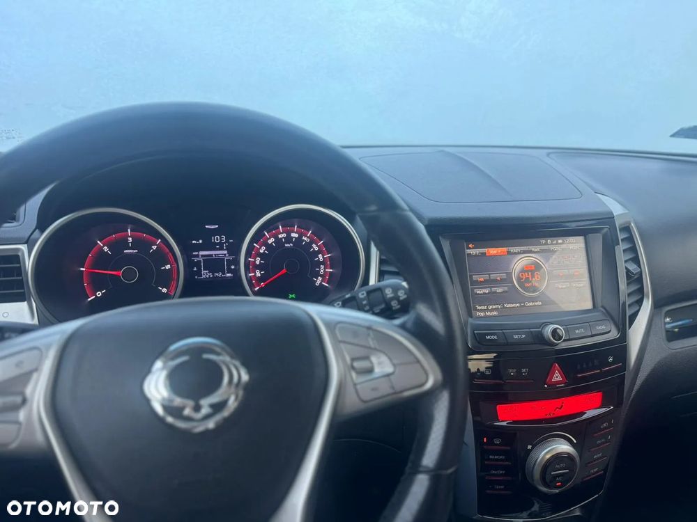 SsangYong/KGM Tivoli 1.6 D Crystal - 2