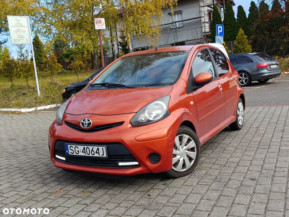 Toyota Aygo 2012 photo 2