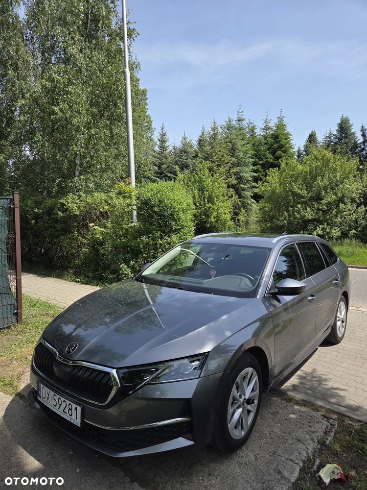 Skoda Octavia 1.5 TSI mHEV Selection DSG - 1