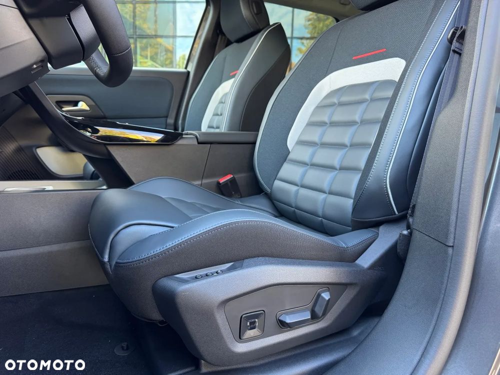 Citroën C5 Aircross 1.2 mHEV Max eDCT6 - 17