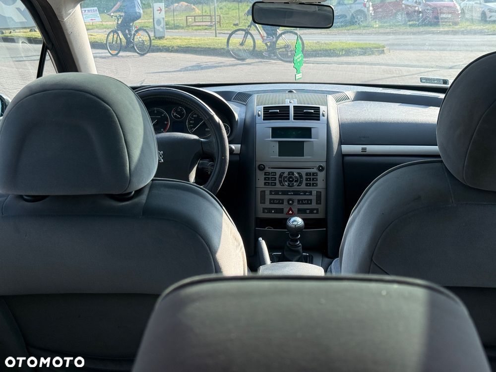 Peugeot 407 HDi 135 Premium - 22