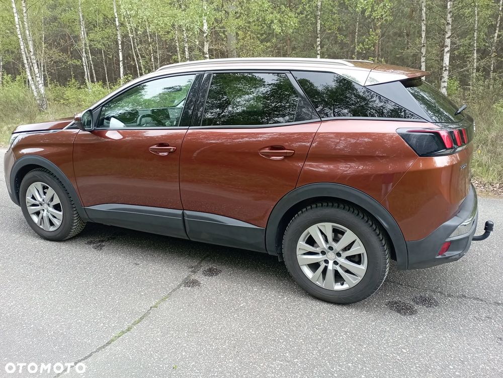 Peugeot 3008 1.2 PureTech Allure S&S - 3
