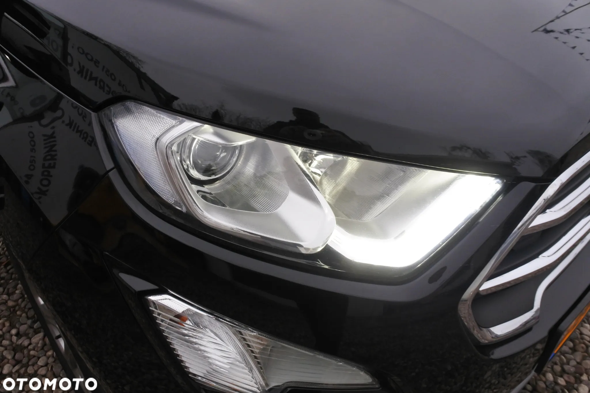 Ford EcoSport 1.0 EcoBoost TITANIUM - 23