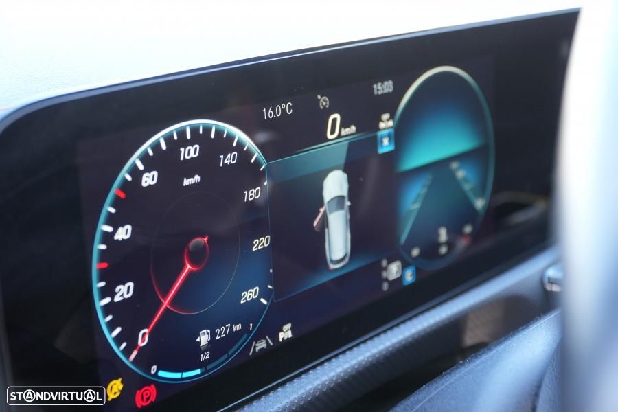 Mercedes-Benz CLA 180 d Shooting Brake AMG Line Aut. - 10