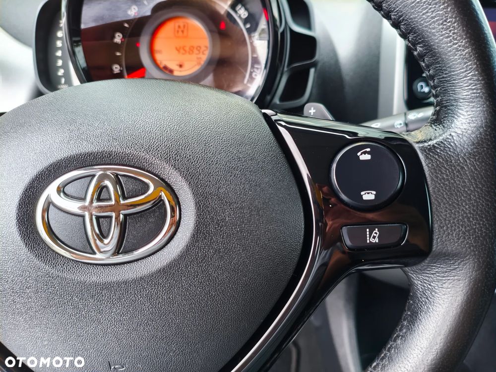 Toyota Aygo - 16