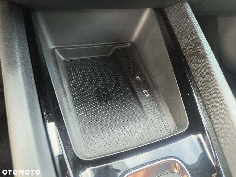Skoda Octavia 2.0 TDI RS DSG - 17