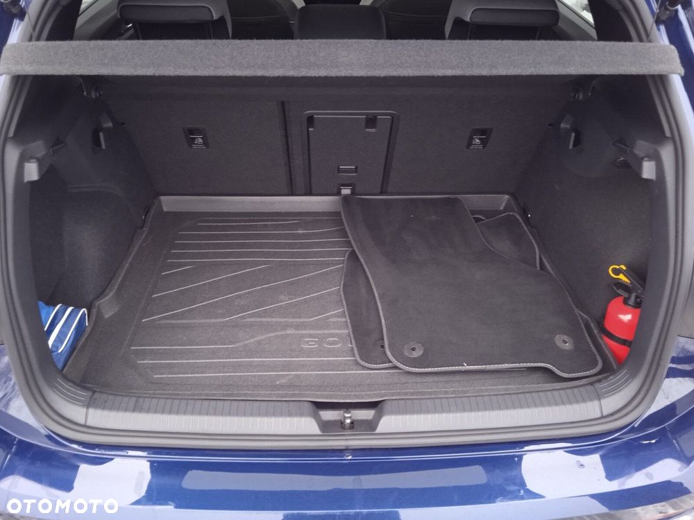 Volkswagen Golf 1.5 TSI R-Line - 18