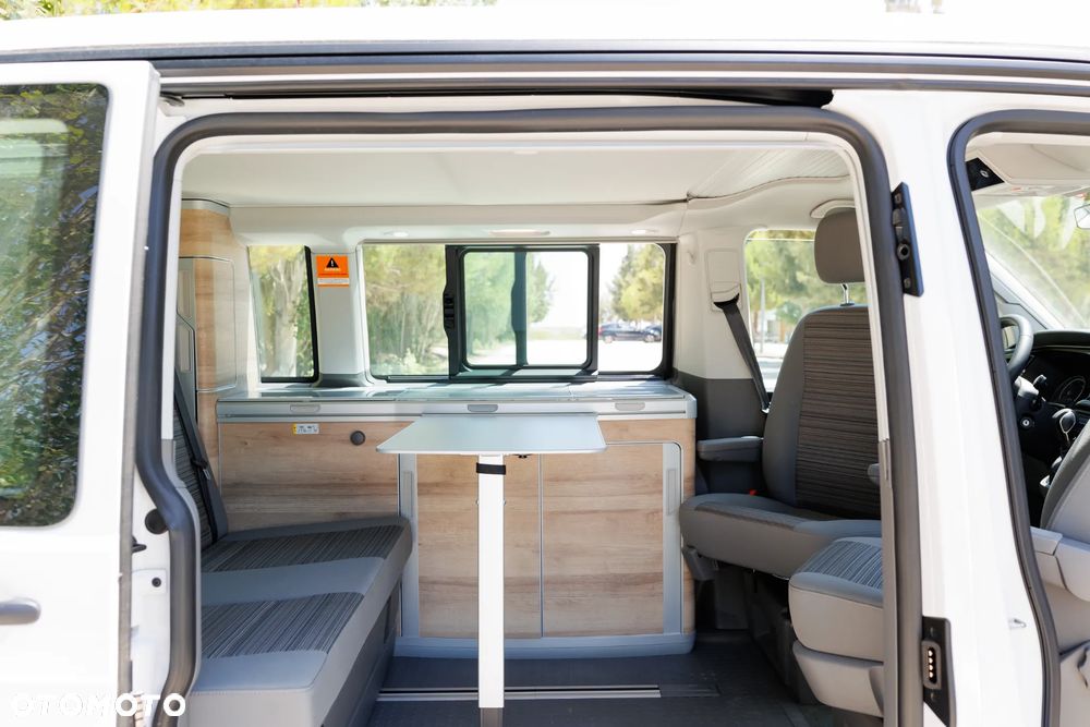 Volkswagen T6.1 California Coast 2.0 TDI - 2