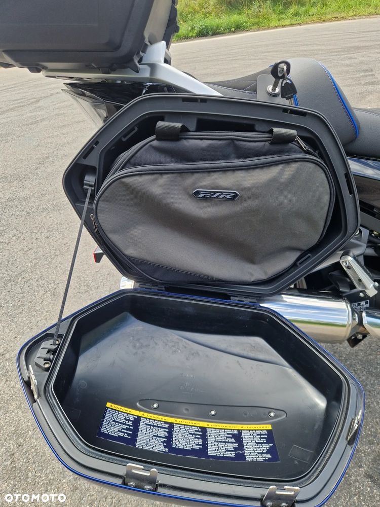 Yamaha FJR - 15