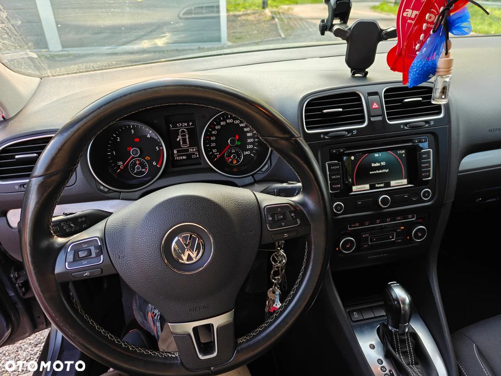 Volkswagen Golf 2.0 TDI DPF BlueMotion Technology DSG MATCH - 9