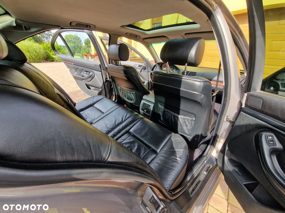 BMW Seria 5 - 9