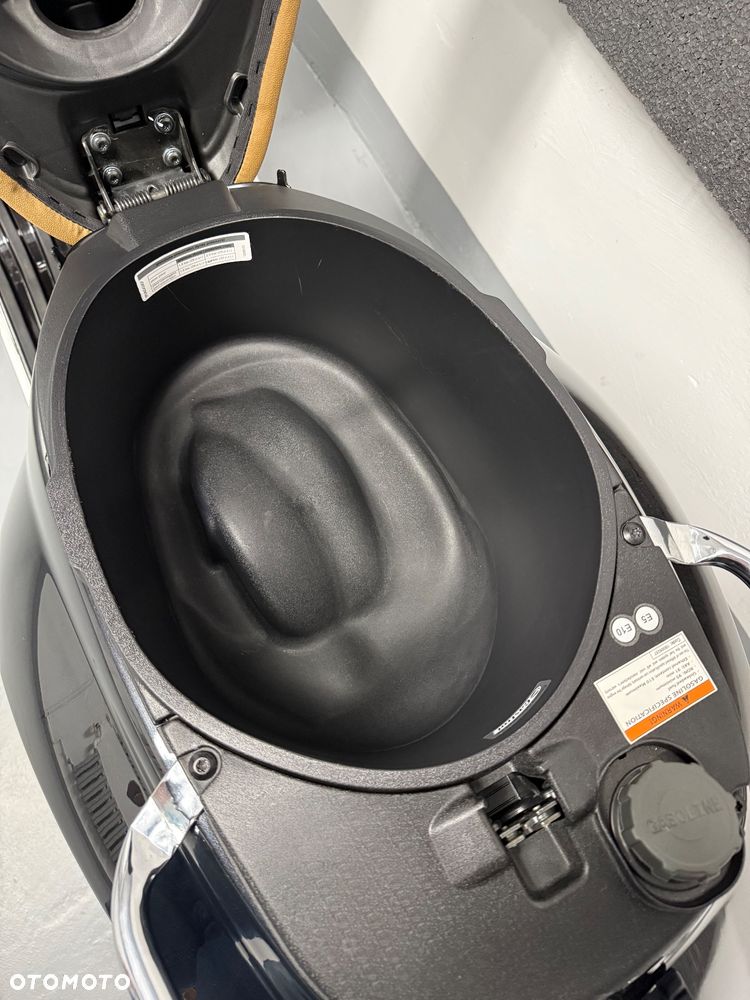 Vespa Primavera - 12