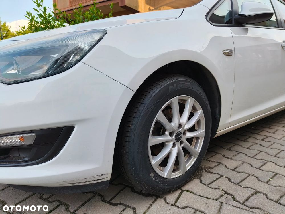 Opel Astra IV 1.6 Enjoy - 18