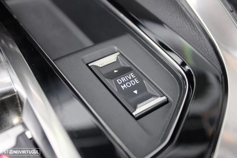 Peugeot 5008 1.5 BlueHDi Allure Pack EAT8 - 21