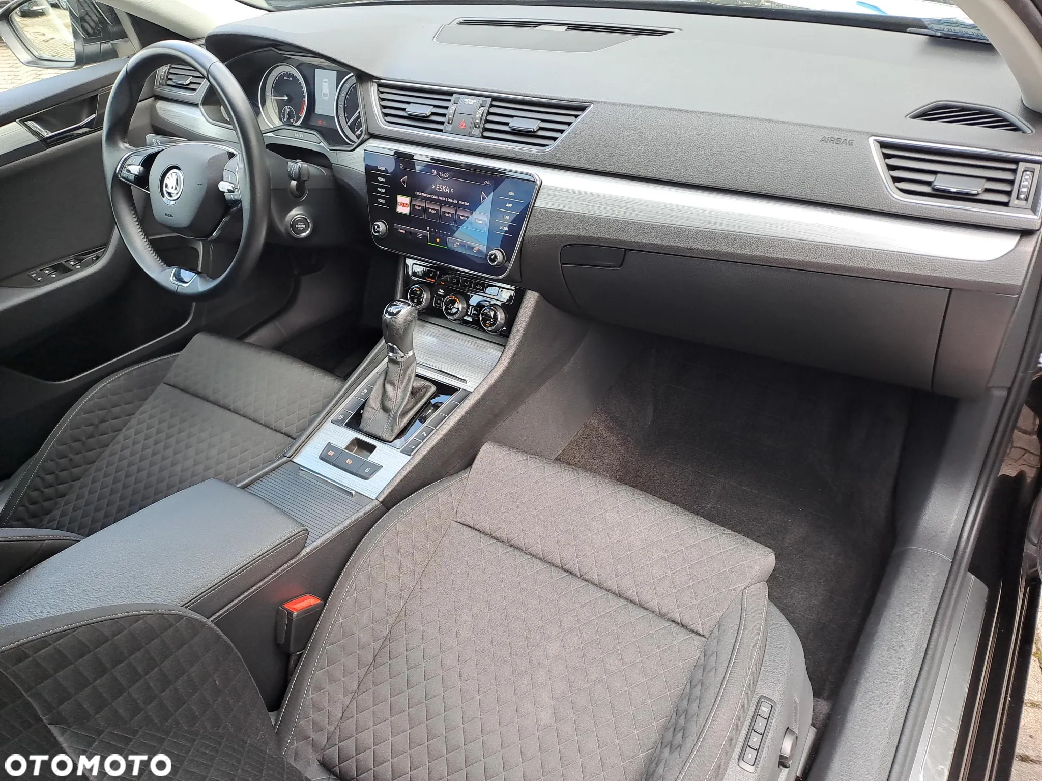 Skoda Superb 2.0 TDI SCR 4x4 Ambition DSG - 9
