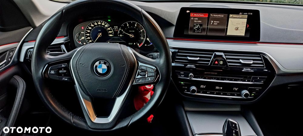 BMW Seria 5 518d - 7