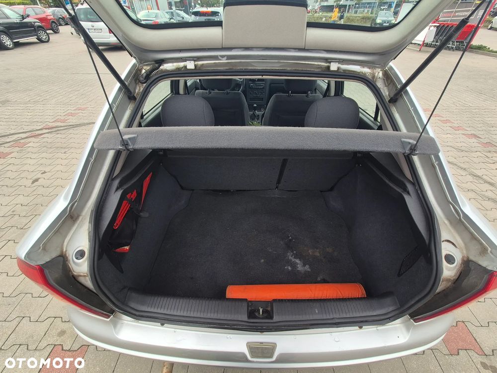 Opel Astra - 16