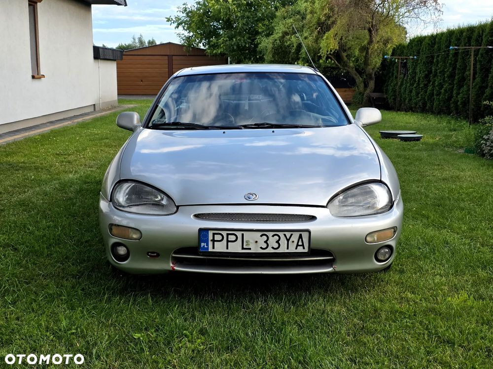 Mazda MX-3 - 15