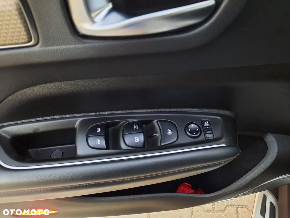 Renault Koleos 2.0 Blue dCi Initiale Paris 4x4 X-Tronic - 17