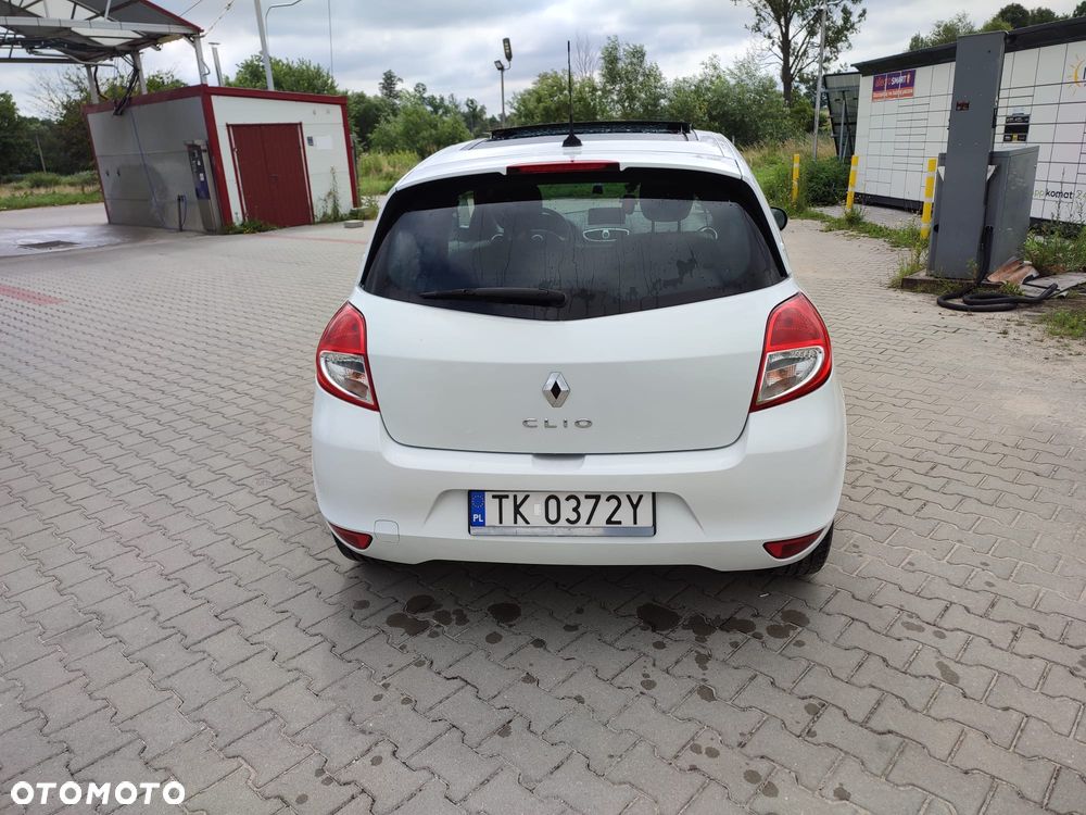 Renault Clio 1.5 dCi 90 FAP Dynamique - 5