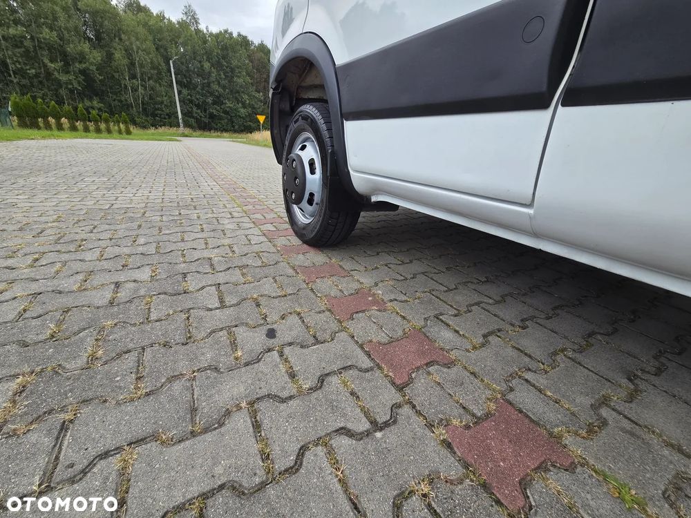 Iveco 35C15 - 23