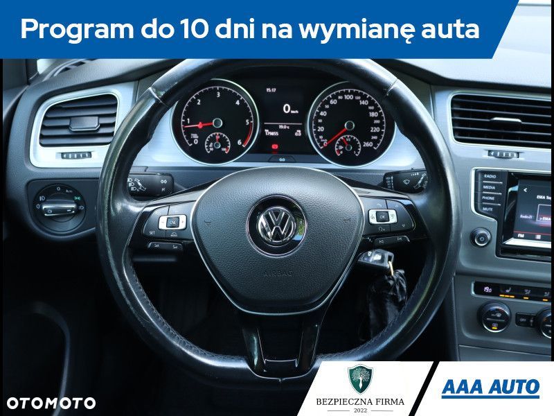 Volkswagen Golf - 19
