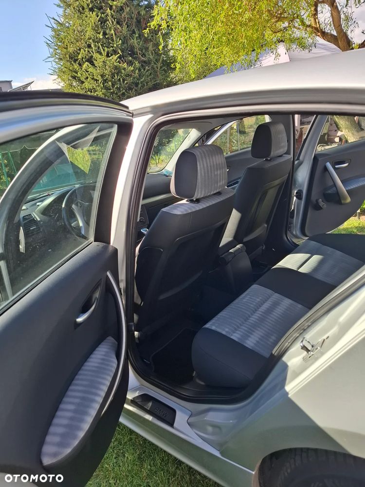 BMW Seria 1 118d - 7