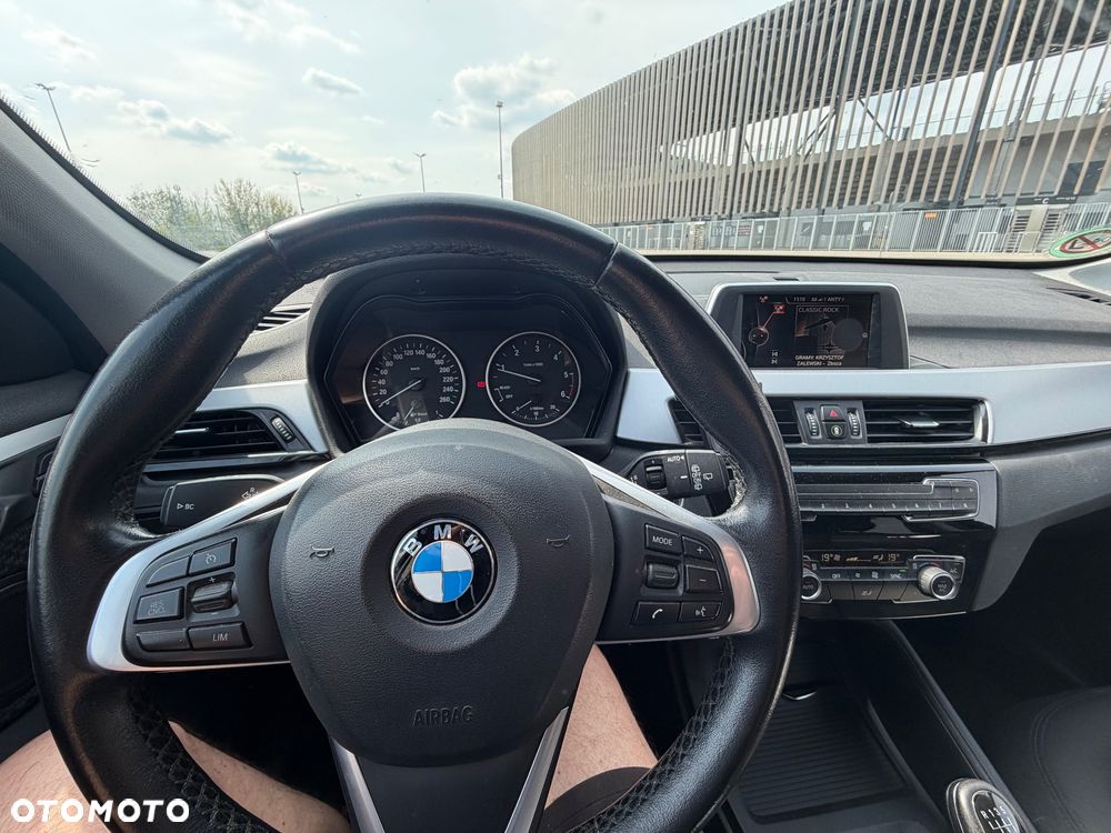BMW X1 xDrive20d - 25