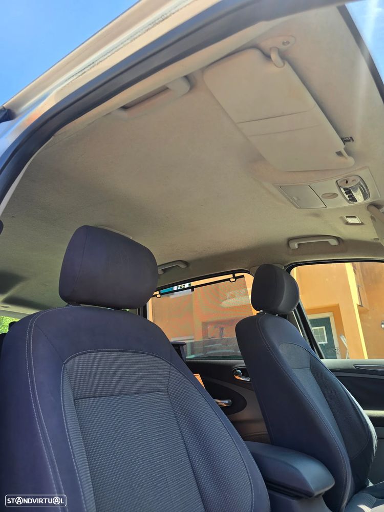 Ford S-Max 1.8 TDCi Trend 7L - 11