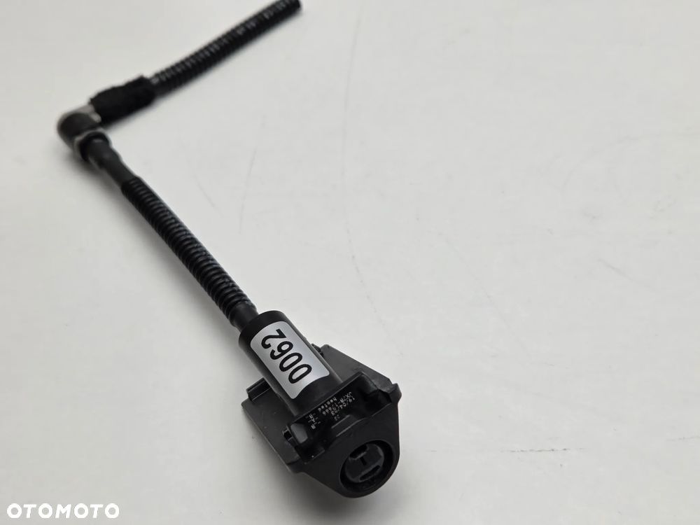 SPRYSKIWACZ SZYBY DYSZA PODGRZEWANA FORD FOCUS Mk4 JX7B-17666 - 2