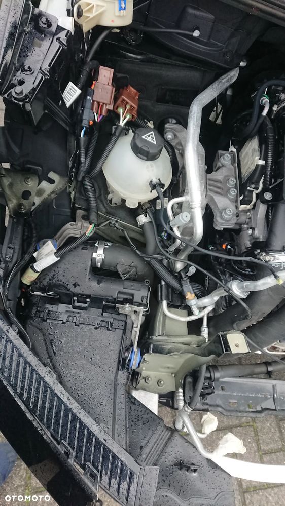 Citroën C5 Aircross BlueHDI 130 S&S LIVE - 18