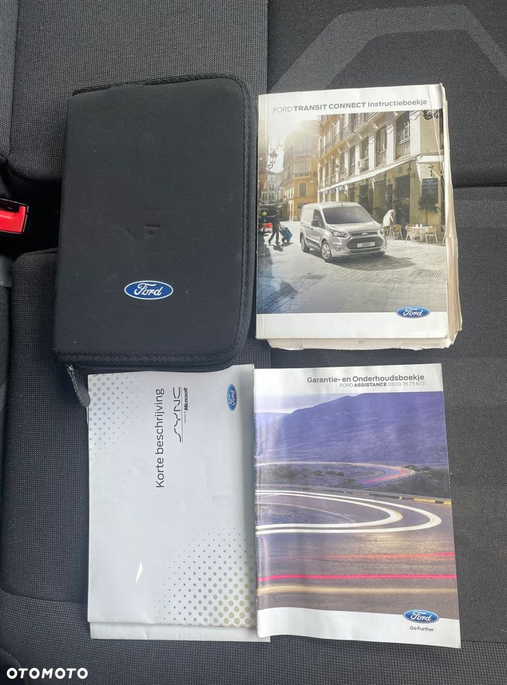 Ford Transit Connect - 18
