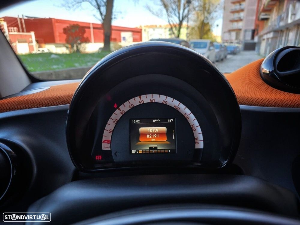 Smart ForTwo Coupé 1.0 Passion 71 - 12