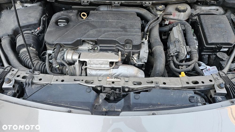 Opel Astra 1.4 Turbo Start/Stop Dynamic - 14