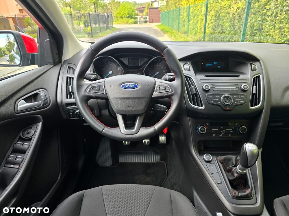 Ford Focus 1.0 EcoBoost ST-Line Red ASS - 28