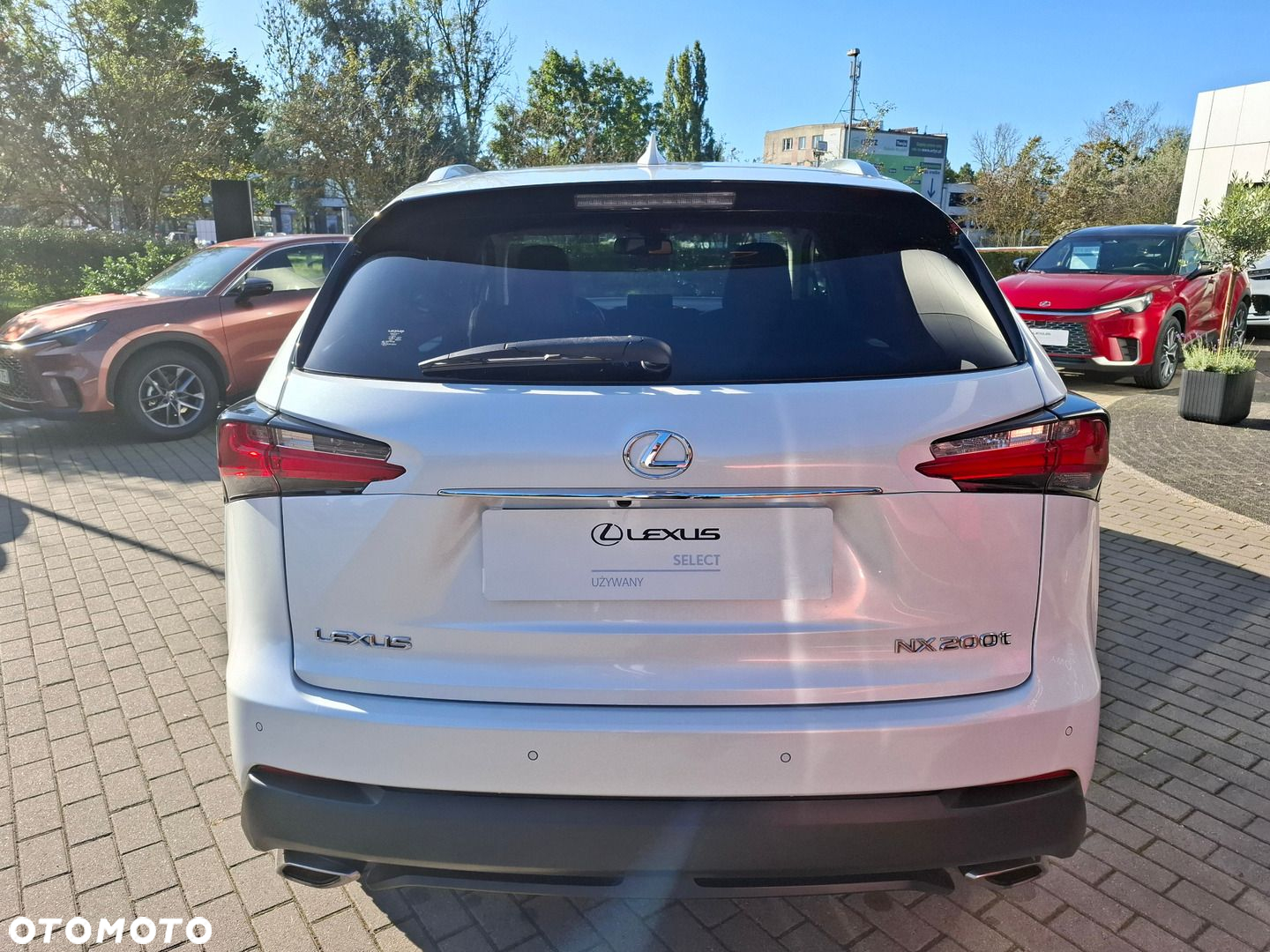 Lexus NX 200t Comfort AWD - 4