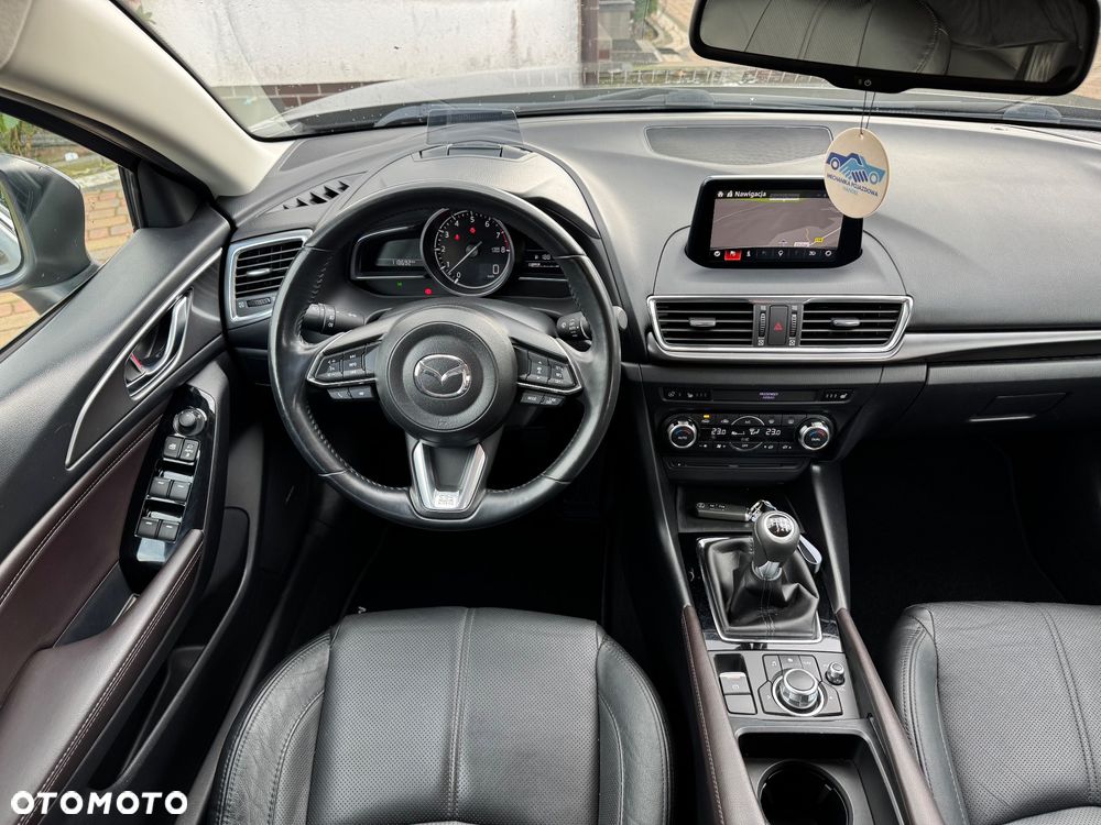 Mazda 3 - 25