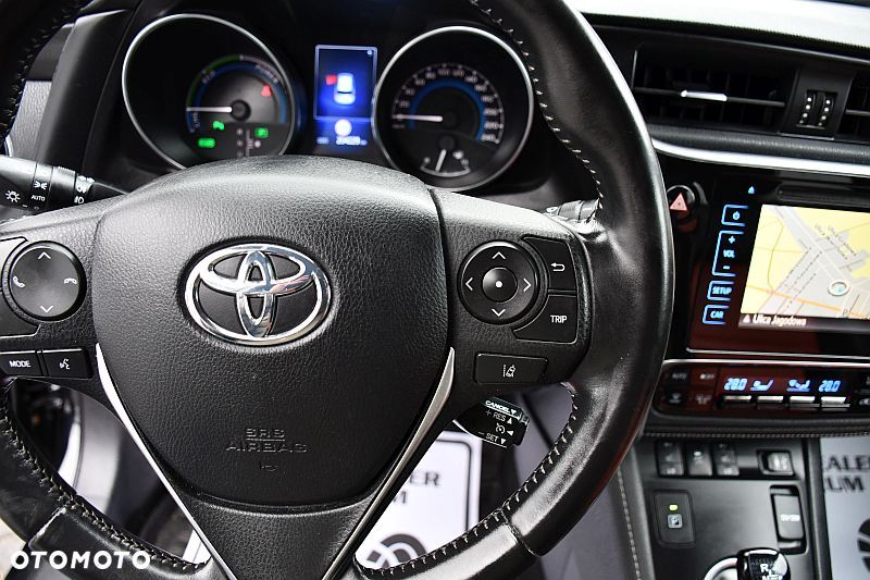 Toyota Auris Hybrid 135 Prestige - 18