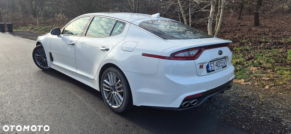 Kia Stinger 2.0 T-GDI L - 5